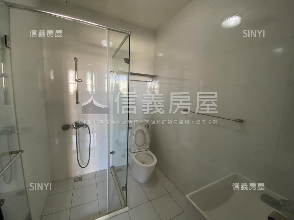 彰化臨路黃金店面房屋室內格局與周邊環境