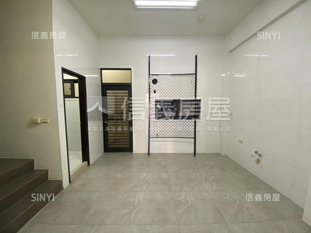 彰化臨路黃金店面房屋室內格局與周邊環境
