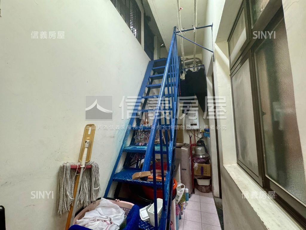 忠義捷運站一樓房屋室內格局與周邊環境
