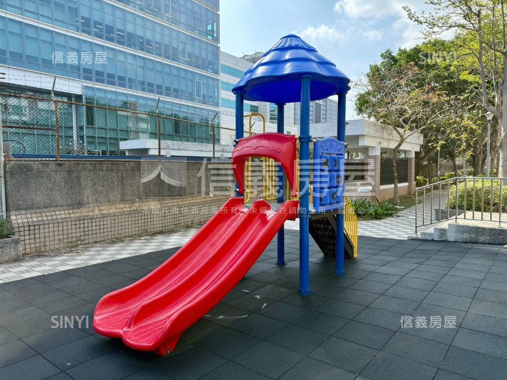 忠義捷運站一樓房屋室內格局與周邊環境