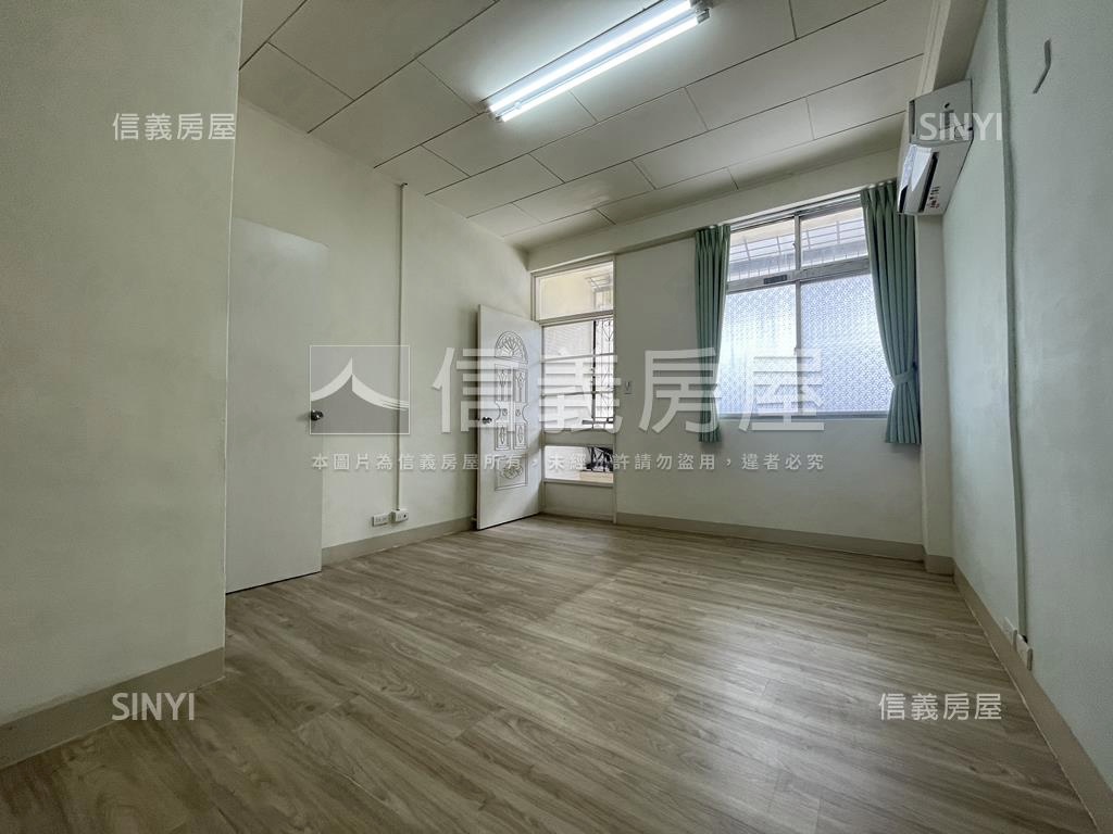 豐年社區稀有孝親角間別墅房屋室內格局與周邊環境