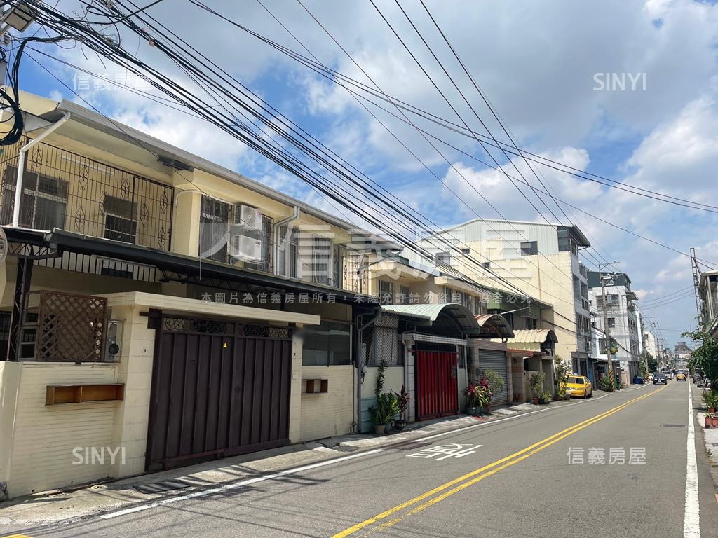 豐年社區稀有孝親角間別墅房屋室內格局與周邊環境
