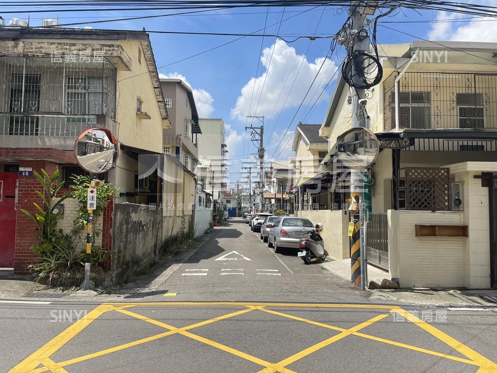 豐年社區稀有孝親角間別墅房屋室內格局與周邊環境