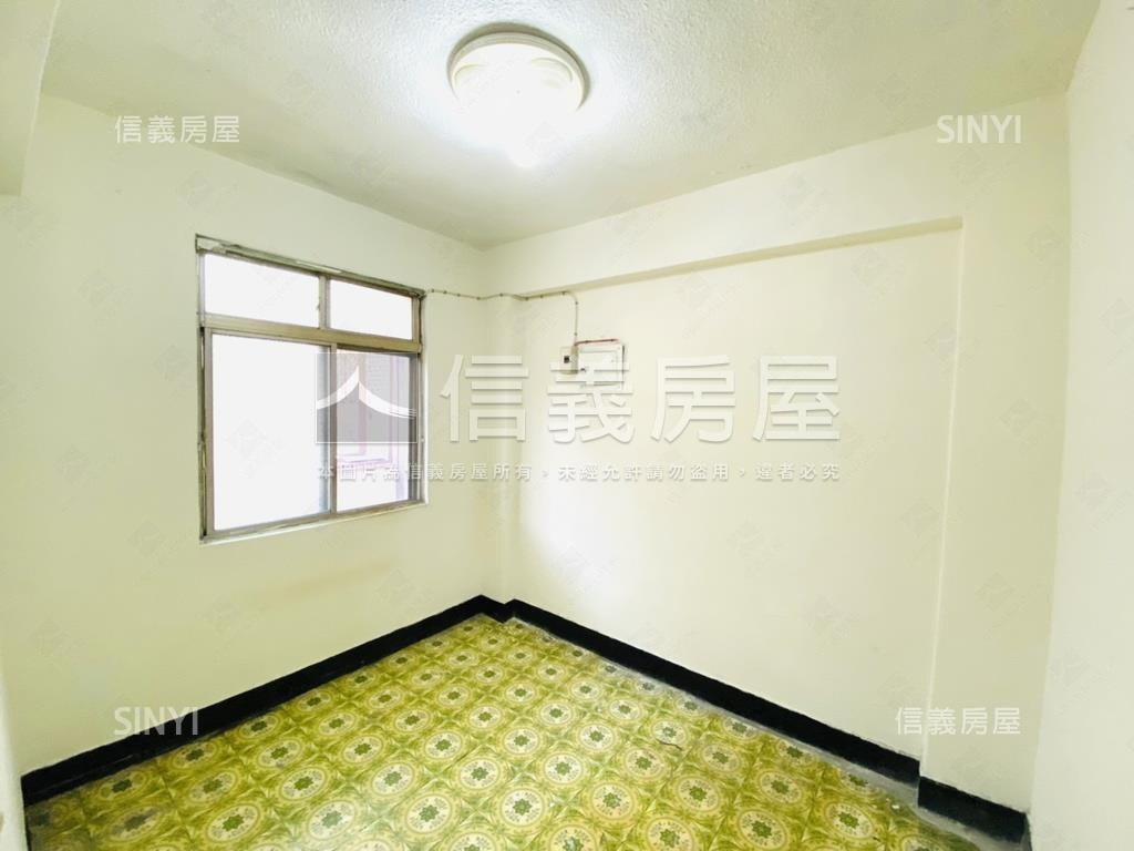 近頂溪捷運站４樓公寓房屋室內格局與周邊環境