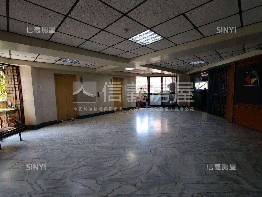 長谷巨星☆保泰大坪數辦公房屋室內格局與周邊環境