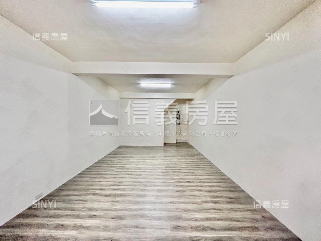 ★近好市多翻新美透天房屋室內格局與周邊環境