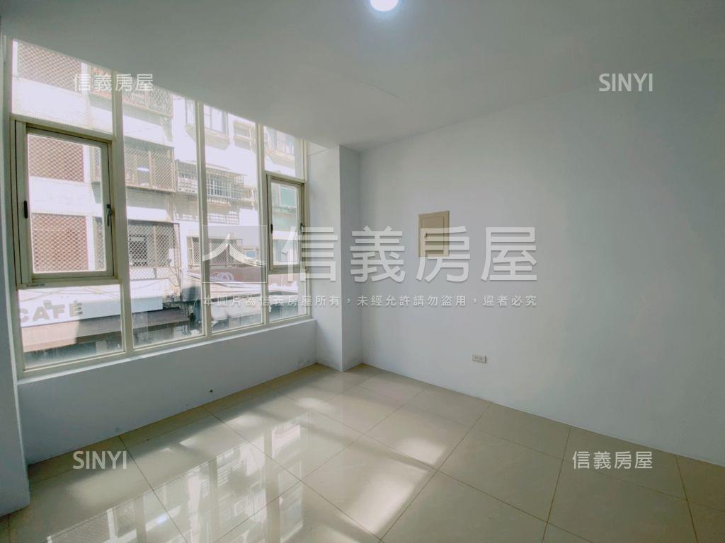 近新堀江鋼骨結構透天房屋室內格局與周邊環境