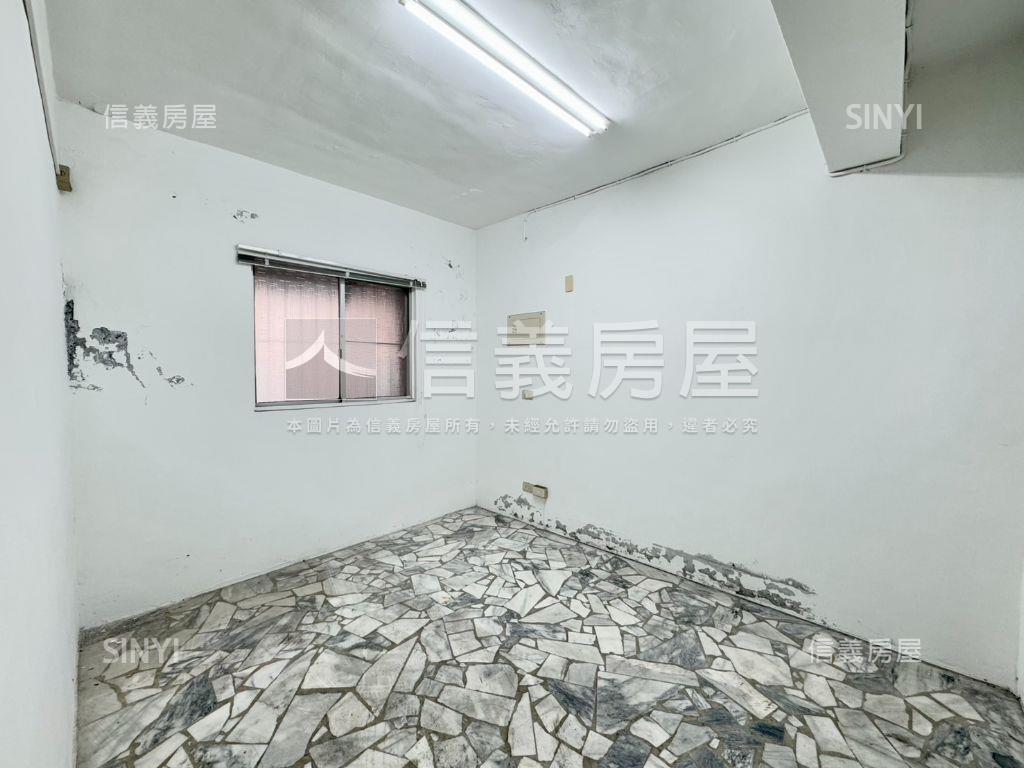 近愛河之心邊間明亮美寓房屋室內格局與周邊環境