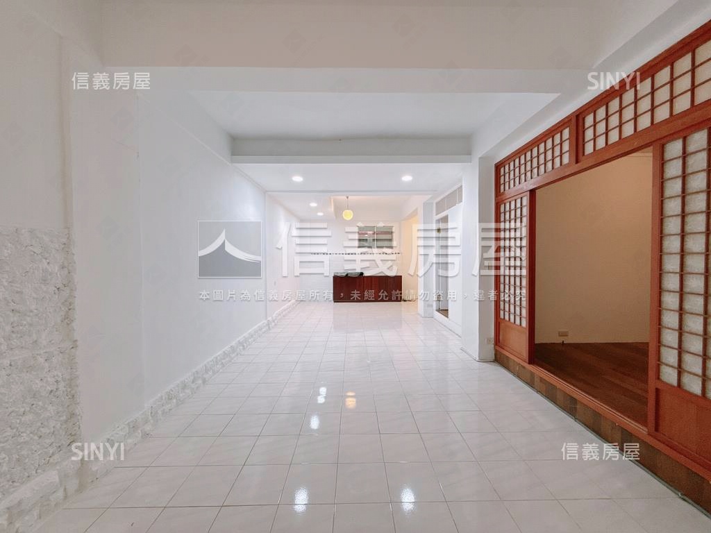 復興崗大坪數讚讚一樓房屋室內格局與周邊環境