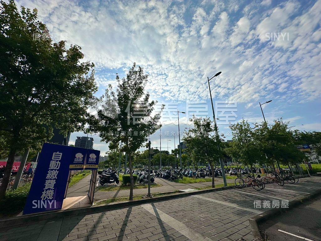 機捷低於實登３房平車房屋室內格局與周邊環境