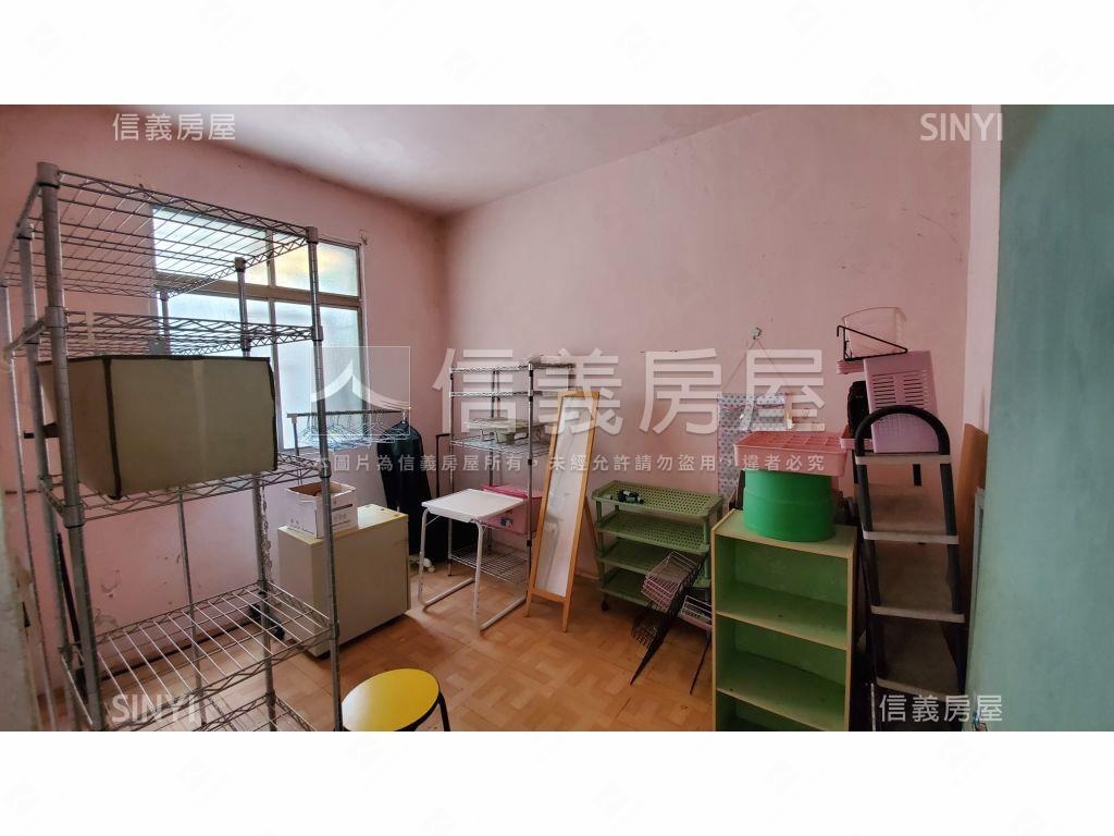 新埔國小國中旁活巷三樓房屋室內格局與周邊環境