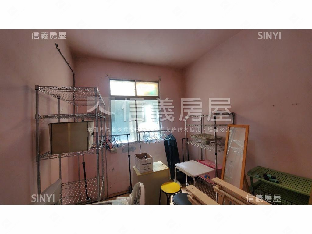 新埔國小國中旁活巷三樓房屋室內格局與周邊環境