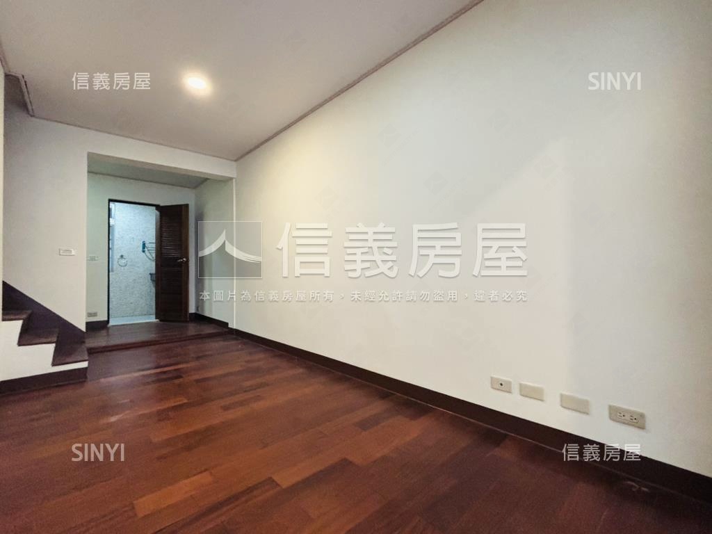 民生民權。德順街透店房屋室內格局與周邊環境