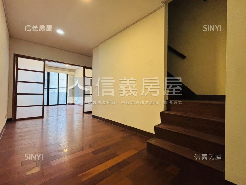 民生民權。德順街透店房屋室內格局與周邊環境