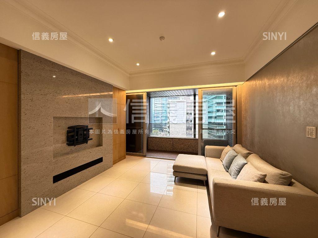 鉑金苑次高樓兩房房屋室內格局與周邊環境
