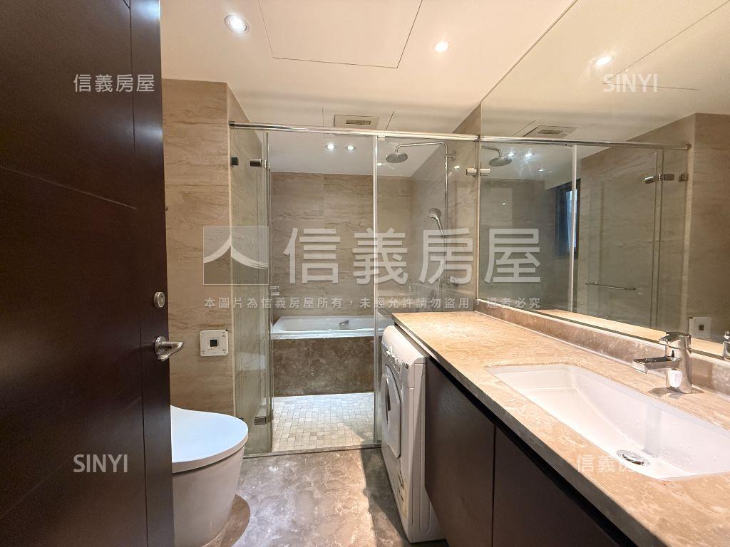 鉑金苑次高樓兩房房屋室內格局與周邊環境