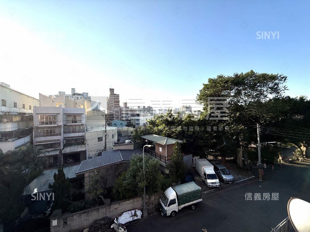 酷角間大地坪別墅房屋室內格局與周邊環境