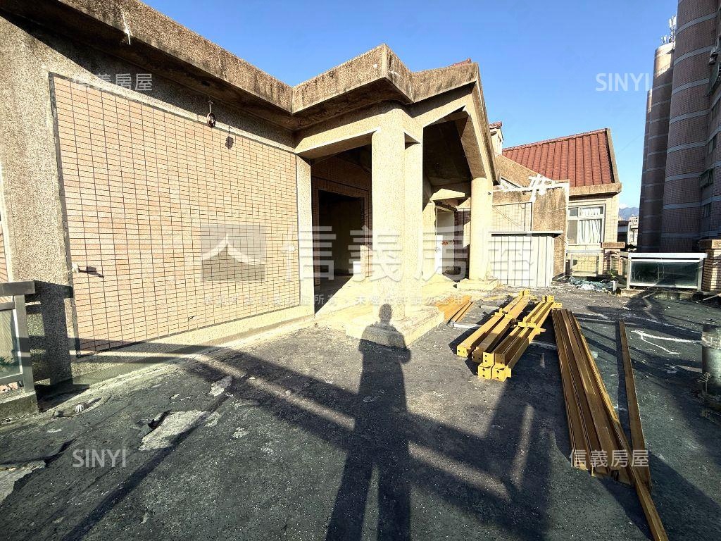 酷角間大地坪別墅房屋室內格局與周邊環境