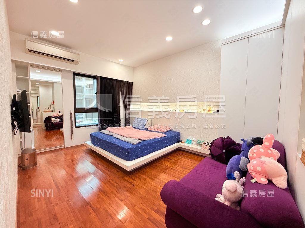 專任泉宇科博苑後棟裝潢戶房屋室內格局與周邊環境