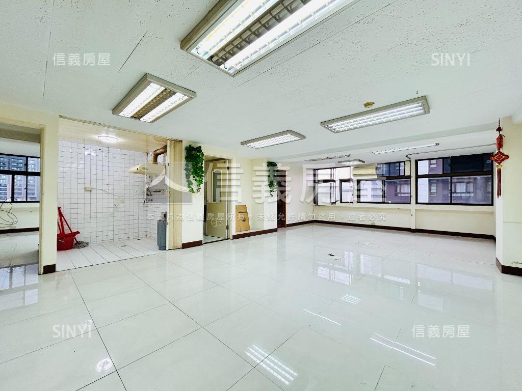 公園旁近捷運松林大樓房屋室內格局與周邊環境