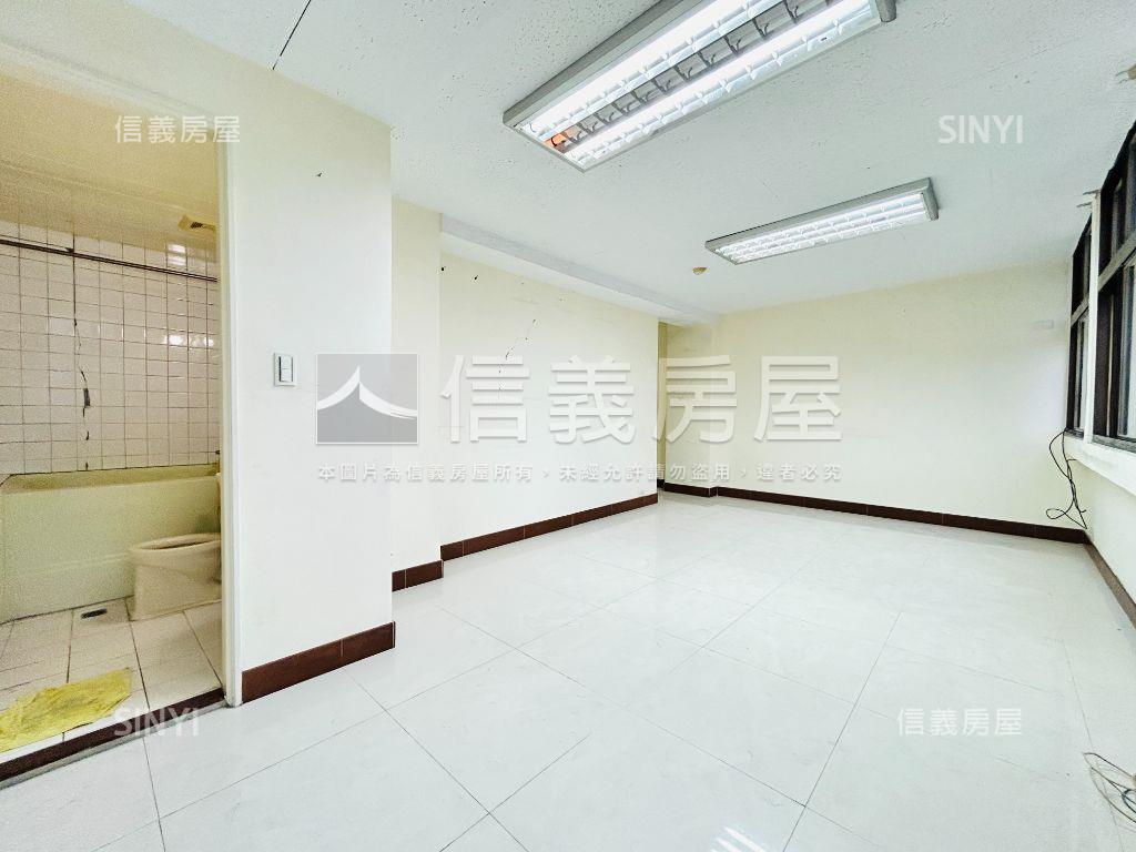 公園旁近捷運松林大樓房屋室內格局與周邊環境