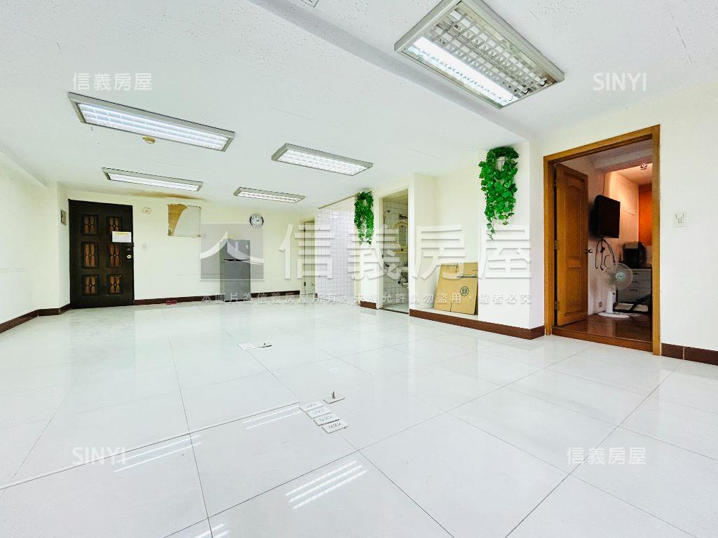 公園旁近捷運松林大樓房屋室內格局與周邊環境