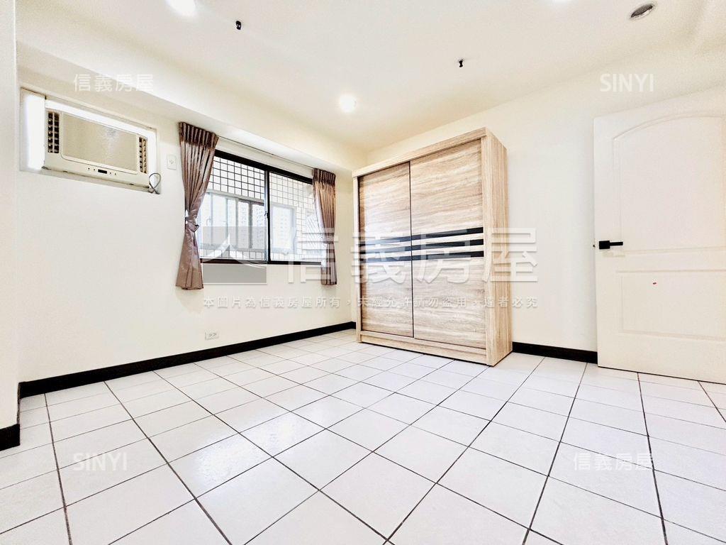 近綠園道高樓視野三房車位房屋室內格局與周邊環境