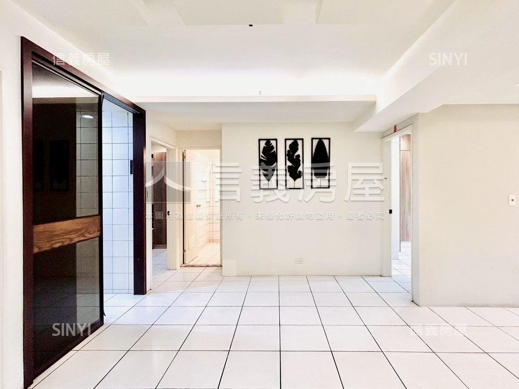 近綠園道高樓視野三房車位房屋室內格局與周邊環境