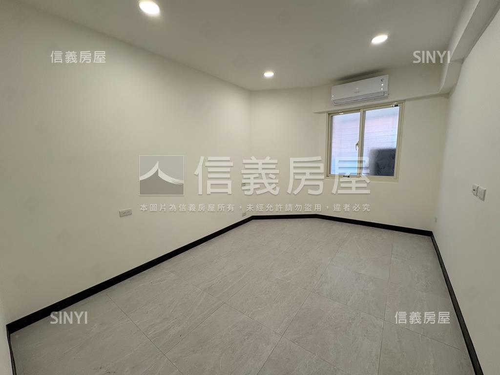 南勢角忠孝街金店面房屋室內格局與周邊環境