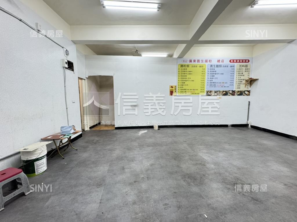 南勢角忠孝街金店面房屋室內格局與周邊環境