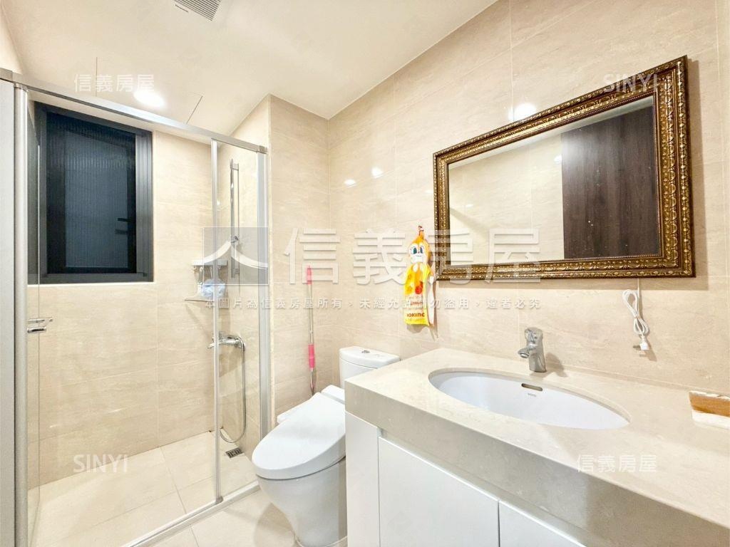 裝潢戶！城之華３房平車房屋室內格局與周邊環境