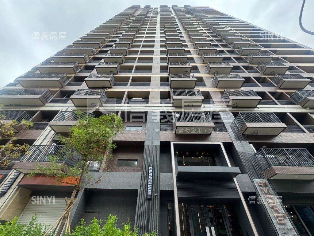 福懋ＭＯＲＥ先看這間誠售房屋室內格局與周邊環境