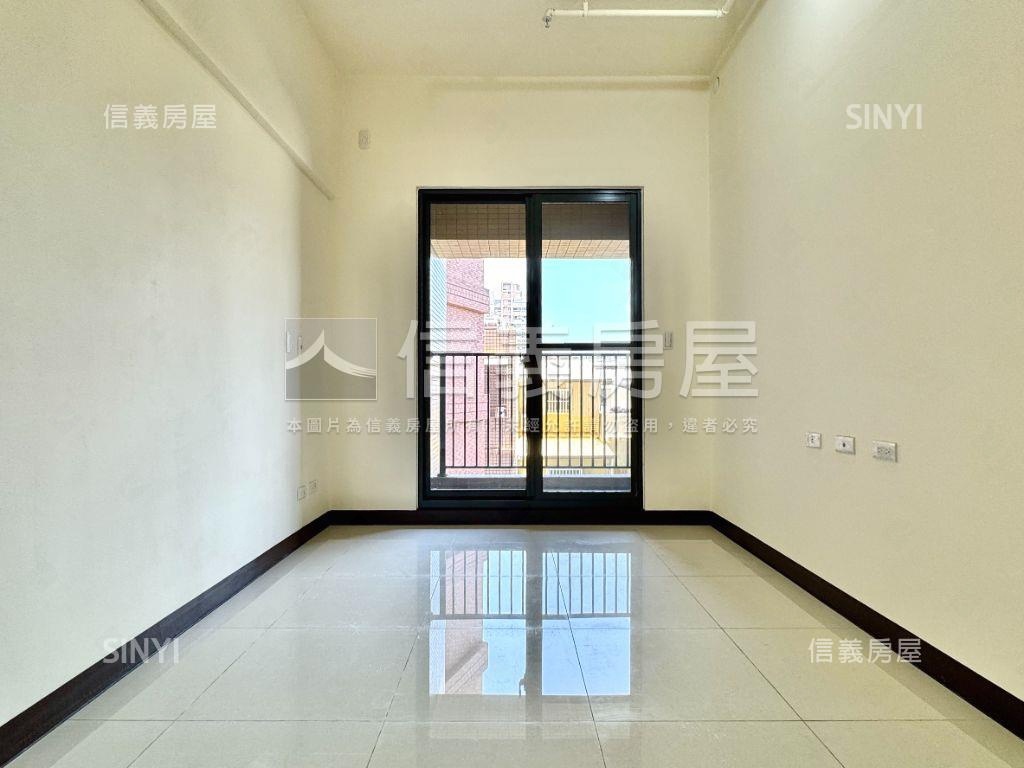 福懋ＭＯＲＥ先看這間誠售房屋室內格局與周邊環境