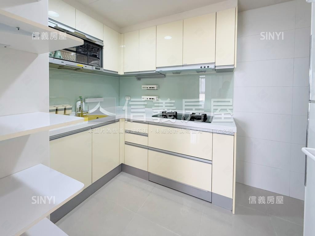 晴川岸大棟距採光質感三房房屋室內格局與周邊環境