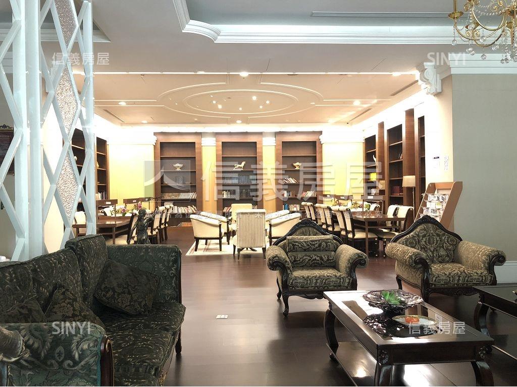 未來之光★稀有次頂樓釋出房屋室內格局與周邊環境