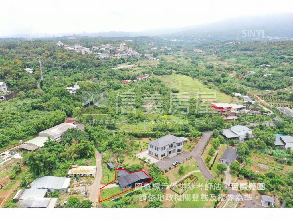 田野景館忠山段土地臨路房屋室內格局與周邊環境