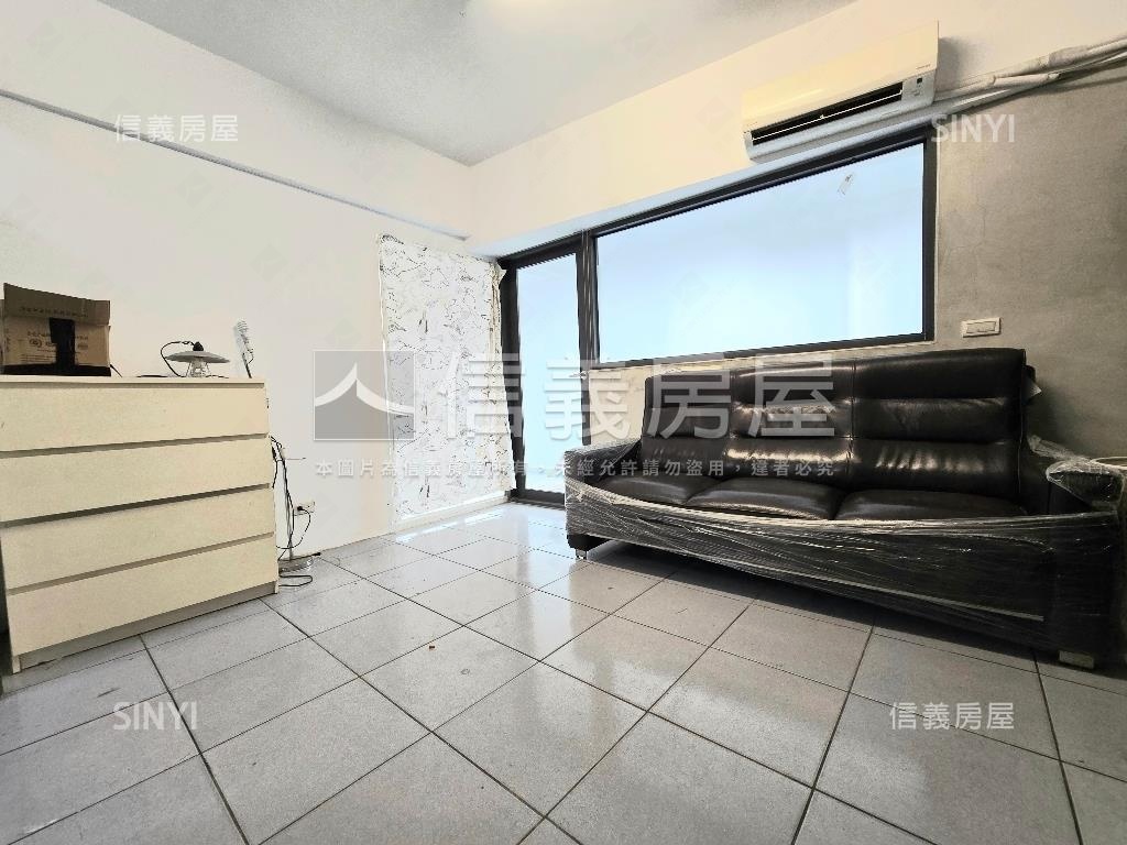 近未來捷運藍線大面景觀戶房屋室內格局與周邊環境