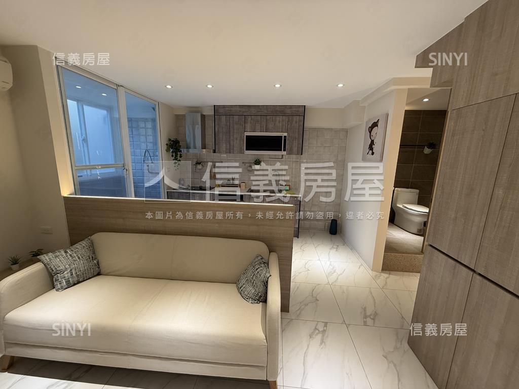 第一站挑高全新裝潢房屋室內格局與周邊環境