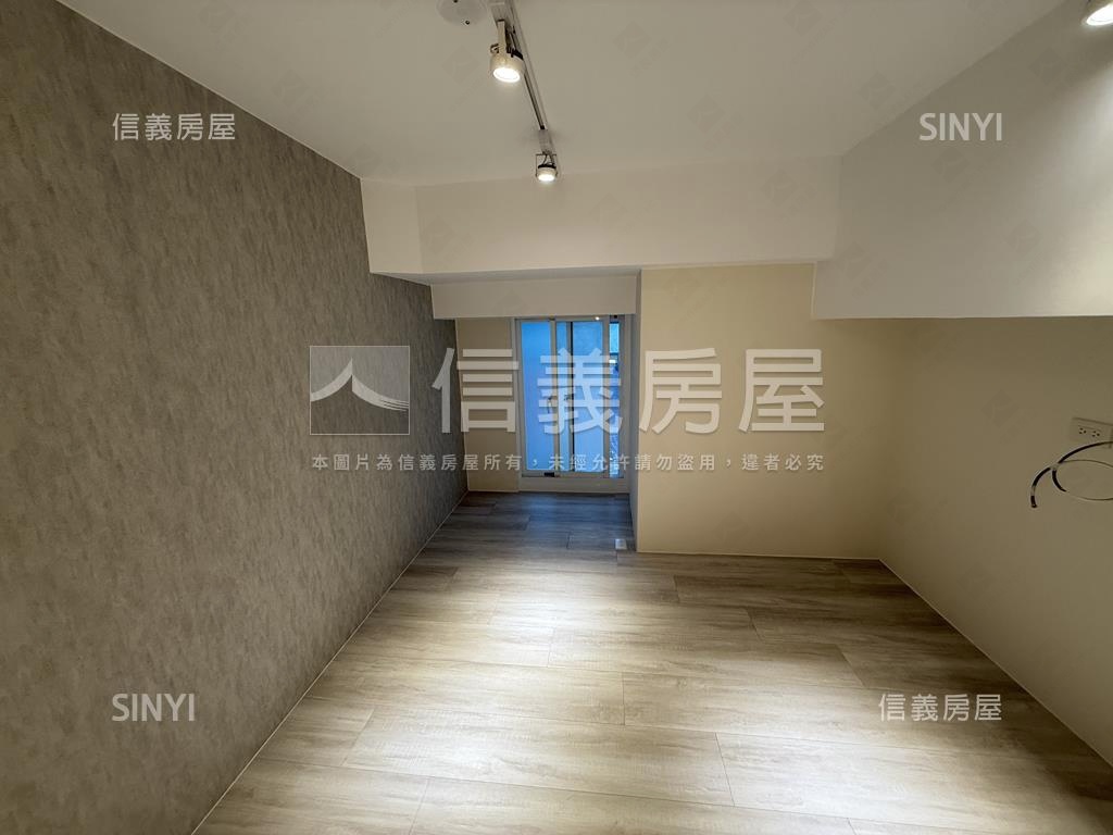 第一站挑高全新裝潢房屋室內格局與周邊環境