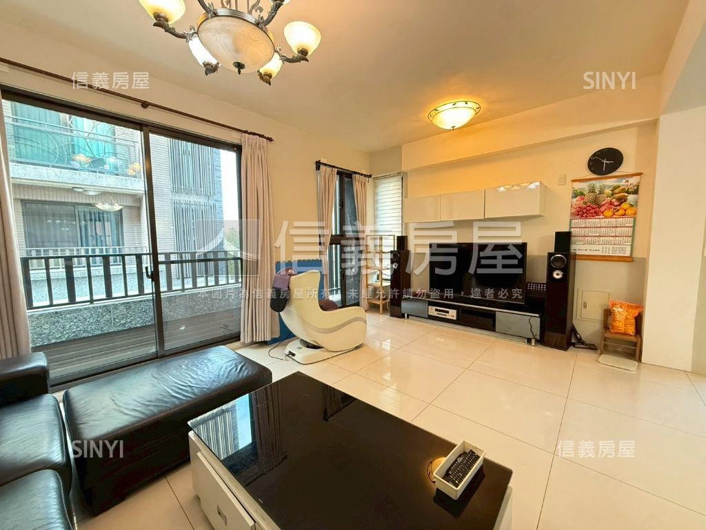 楊梅交流道旁五房美別墅房屋室內格局與周邊環境