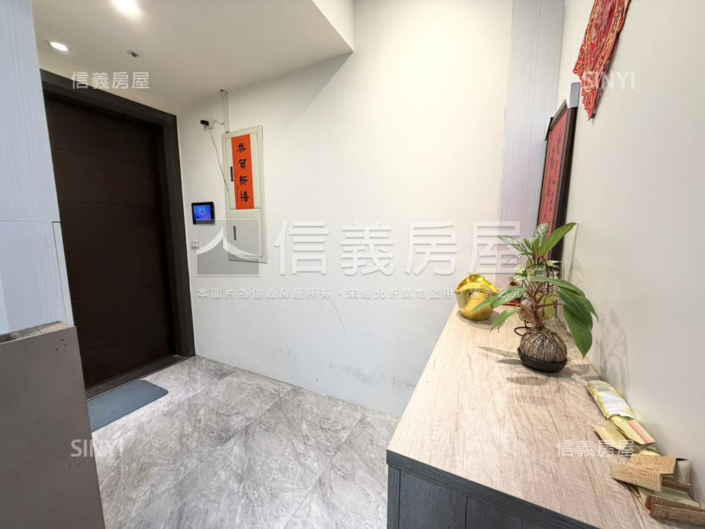 世界Ｖ１辦公Ｂ棟高樓層房屋室內格局與周邊環境