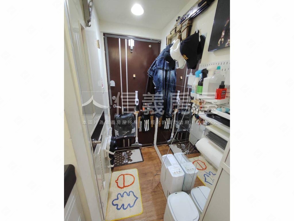 國泰街套房房屋室內格局與周邊環境