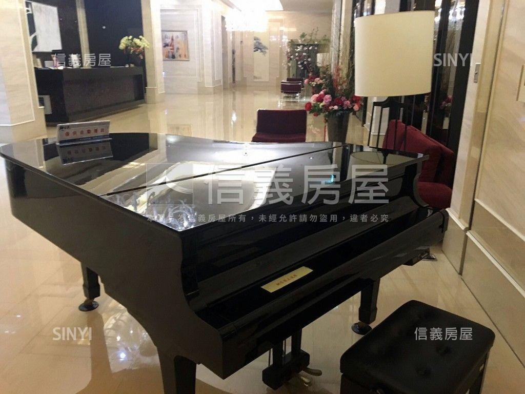 【新富邑】景觀辦公有車位房屋室內格局與周邊環境