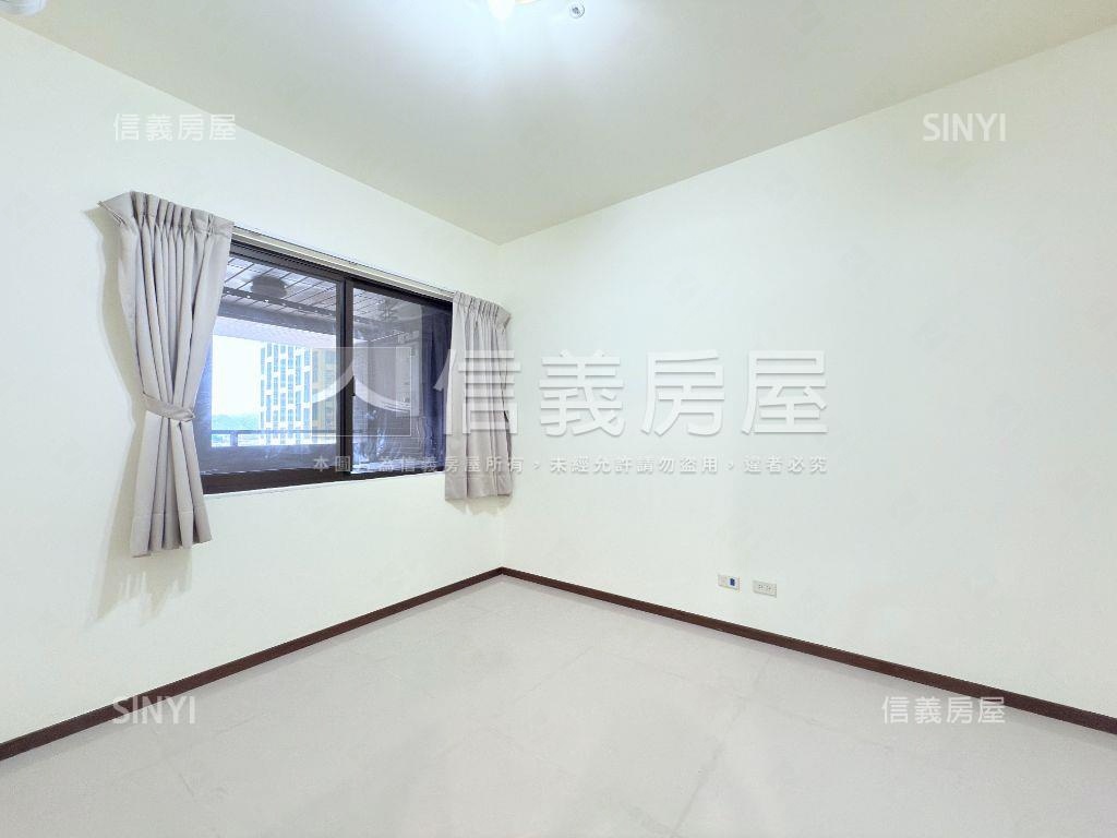 【新富邑】景觀辦公有車位房屋室內格局與周邊環境