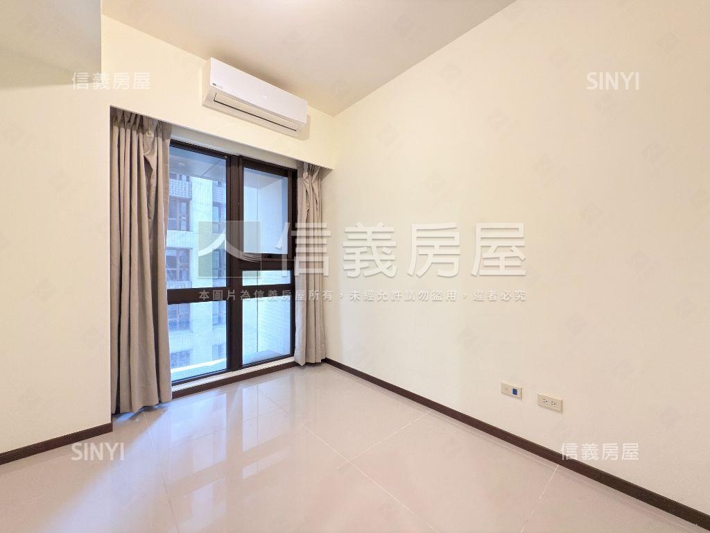 【新富邑】景觀辦公有車位房屋室內格局與周邊環境