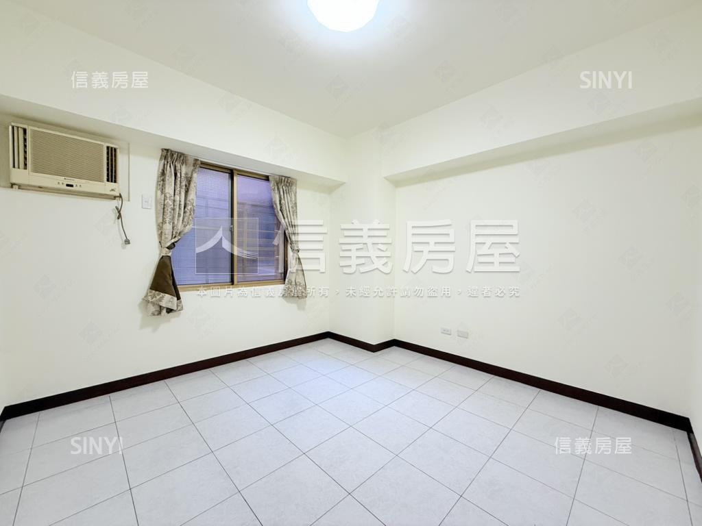 河堤商圈四房平車房屋室內格局與周邊環境