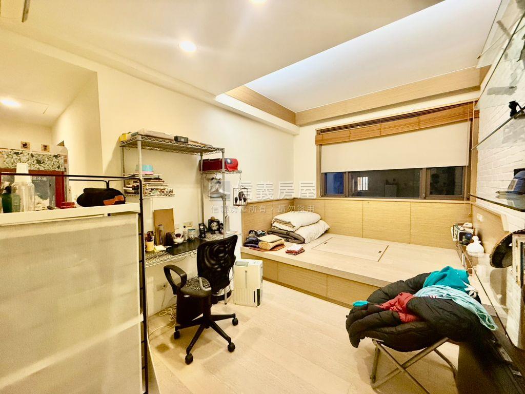 星海別墅‧典雅四房房屋室內格局與周邊環境