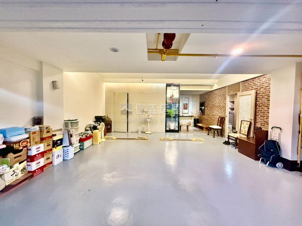 星海別墅‧典雅四房房屋室內格局與周邊環境