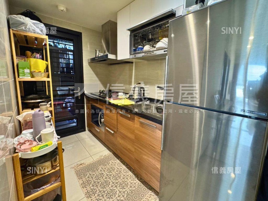 星光匯２房車位房屋室內格局與周邊環境