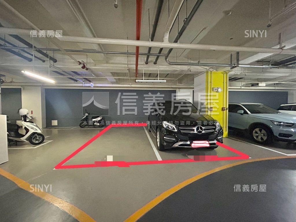 首排景觀•捷運雙平車豪邸房屋室內格局與周邊環境